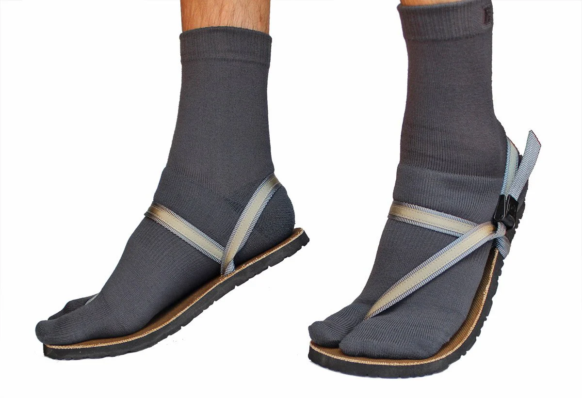 Wool Tabi Socks - Image 15